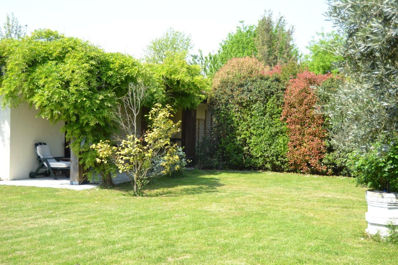 Villa Two Elegant Depandance Conscio Exterior foto